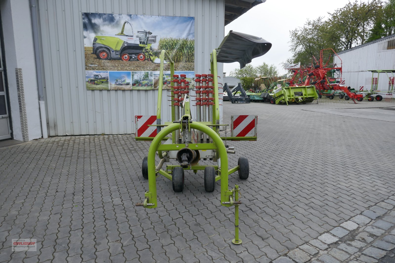 Schwader of the type CLAAS Liner 350 S, Gebrauchtmaschine in Dorfen (Picture 2)