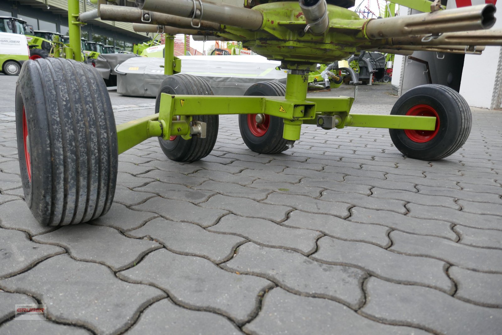 Schwader des Typs CLAAS Liner 350 S, Gebrauchtmaschine in Dorfen (Bild 8)