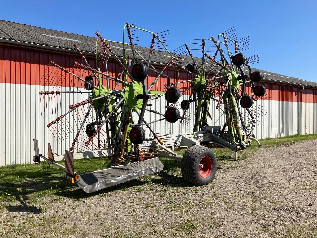 Schwader des Typs CLAAS Liner 3500 HHV, Gebrauchtmaschine in Brønderslev (Bild 2)