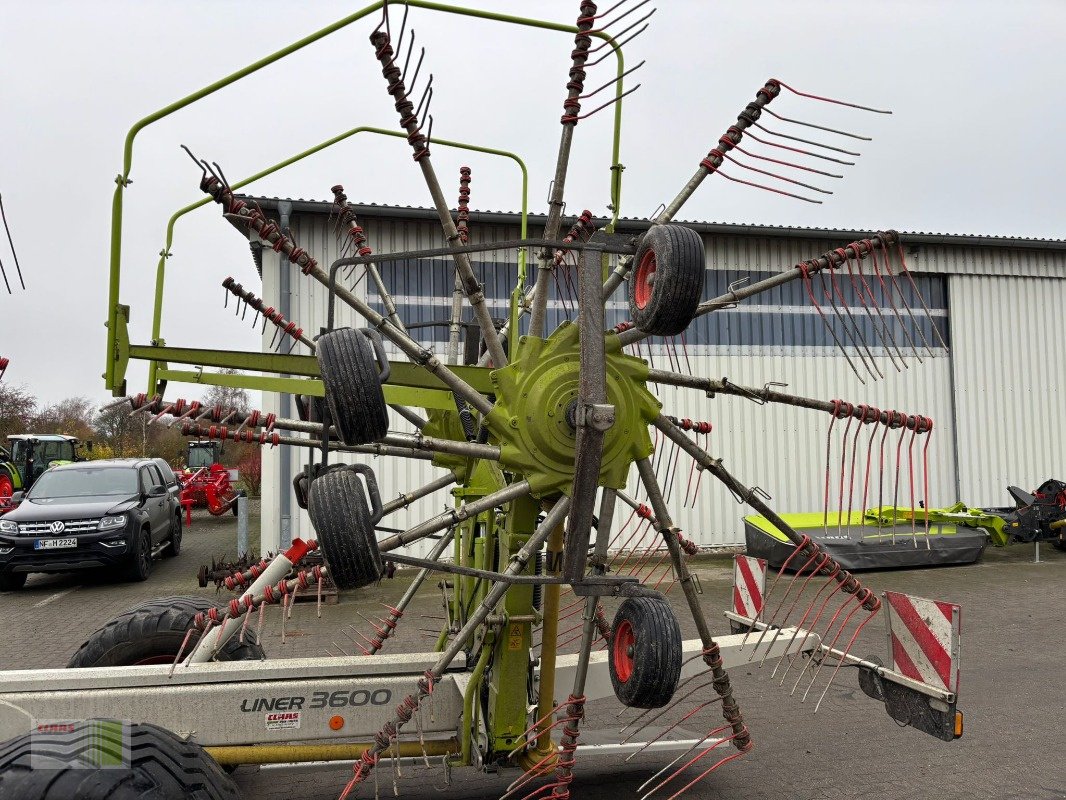 Schwader van het type CLAAS Liner 3600 Comfort, Gebrauchtmaschine in Risum-Lindholm (Foto 11)