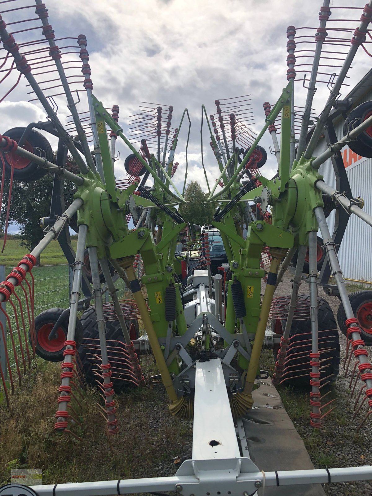 Schwader типа CLAAS Liner 3600, Gebrauchtmaschine в Neuenstein (Фотография 4)