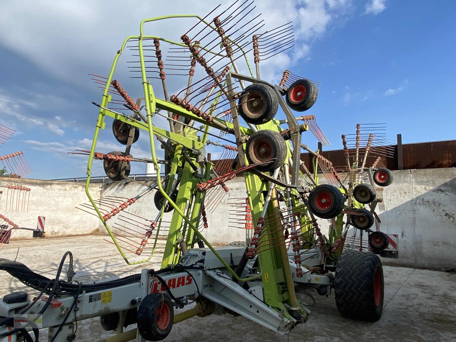 Schwader of the type CLAAS Liner 3600, Gebrauchtmaschine in Neuenstein (Picture 14)