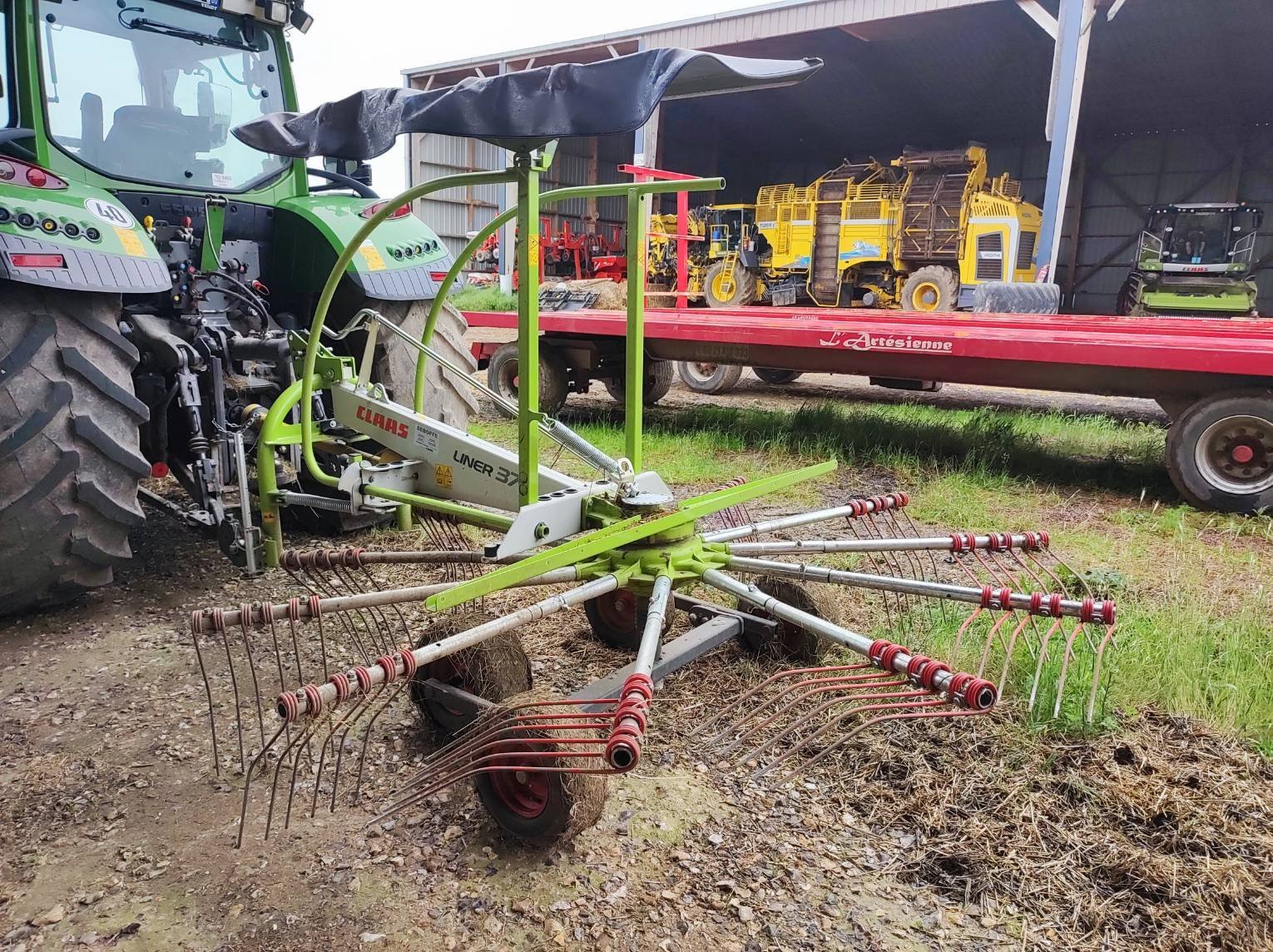 Schwader des Typs CLAAS Liner 370, Gebrauchtmaschine in Trun (Bild 6)