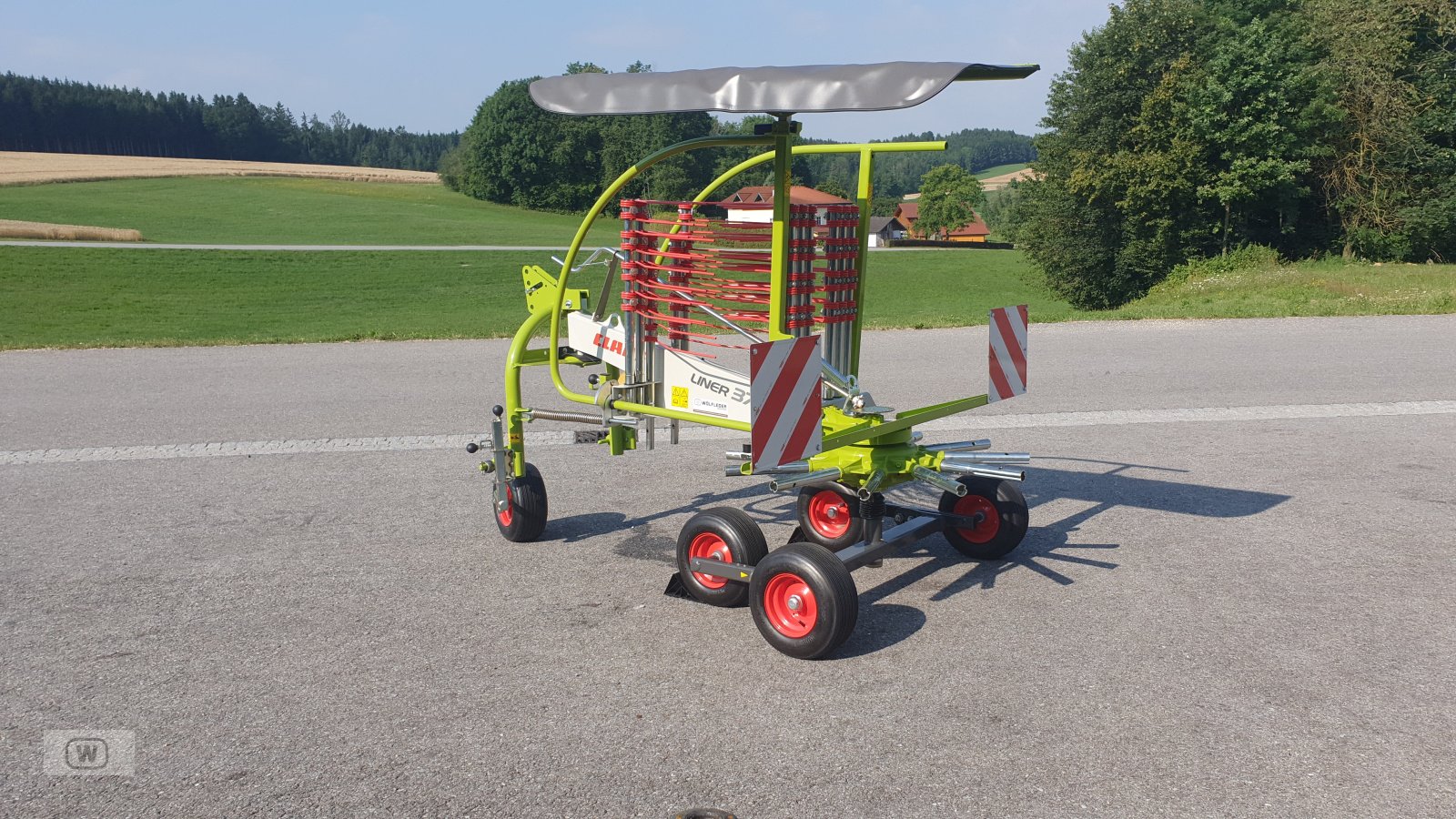 Schwader of the type CLAAS Liner 370, Neumaschine in Zell an der Pram (Picture 8)