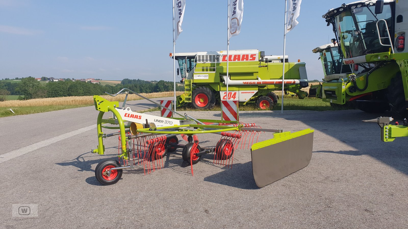 Schwader des Typs CLAAS Liner 370, Neumaschine in Zell an der Pram (Bild 9)