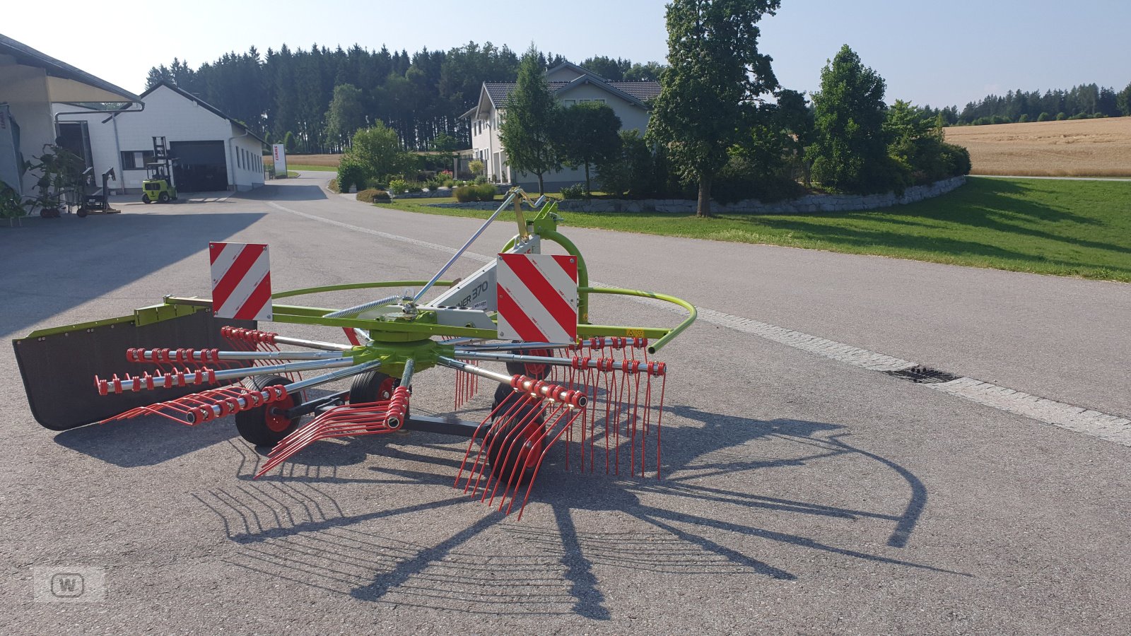 Schwader van het type CLAAS Liner 370, Neumaschine in Zell an der Pram (Foto 17)