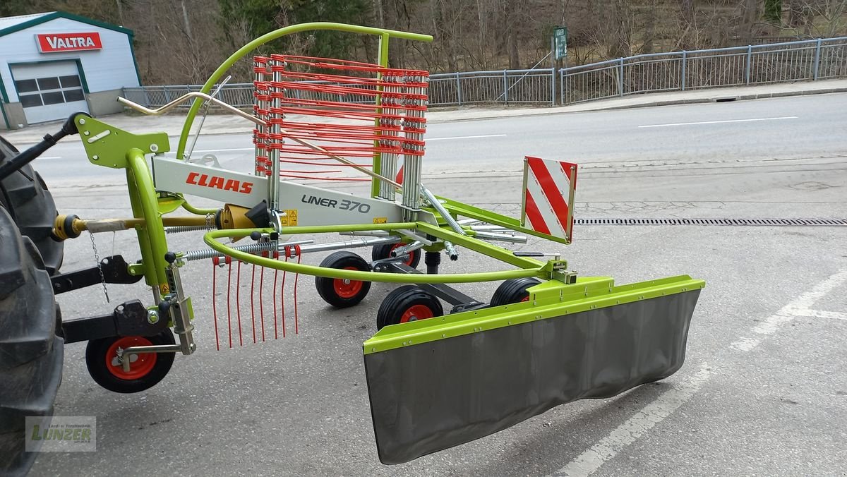 Schwader van het type CLAAS Liner 370, Neumaschine in Kaumberg (Foto 4)