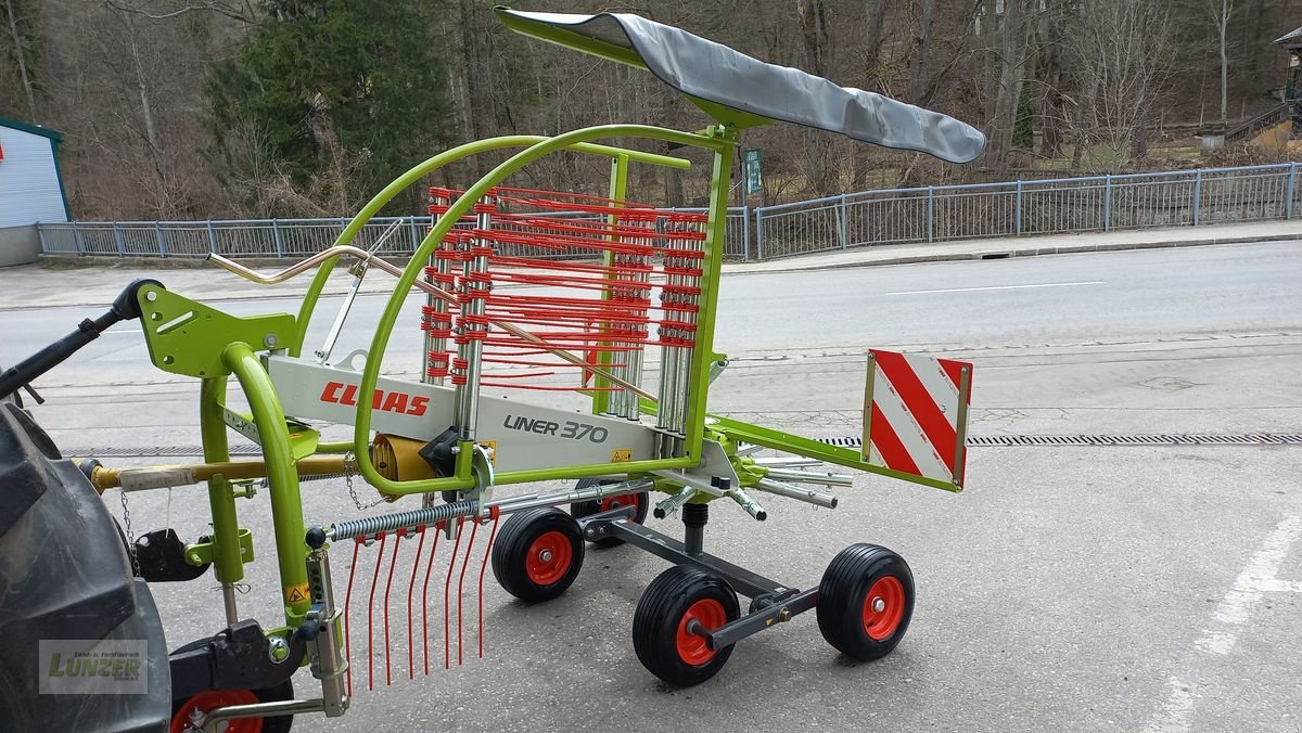 Schwader van het type CLAAS Liner 370, Neumaschine in Kaumberg (Foto 1)