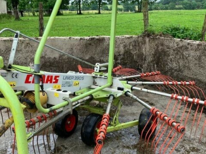 Schwader типа CLAAS LINER 390 S, Gebrauchtmaschine в Hauteroche (Фотография 1)