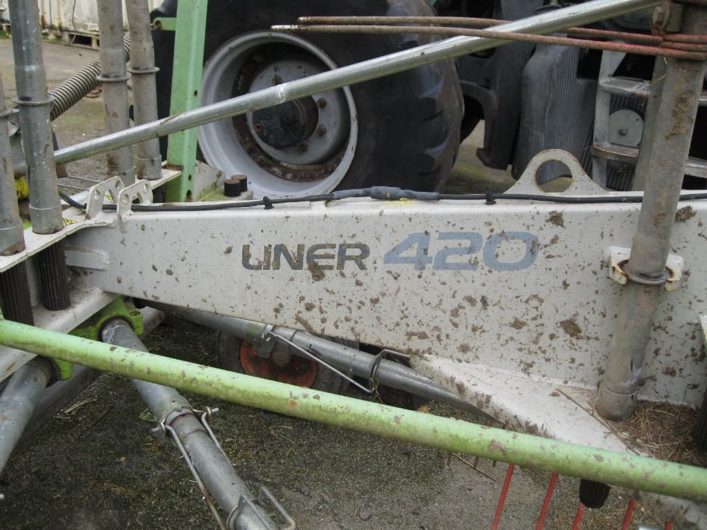 Schwader des Typs CLAAS Liner 420, Gebrauchtmaschine in BRECE (Bild 5)