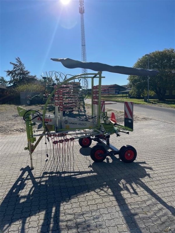 Schwader tip CLAAS Liner 420, Gebrauchtmaschine in Kongerslev (Poză 1)