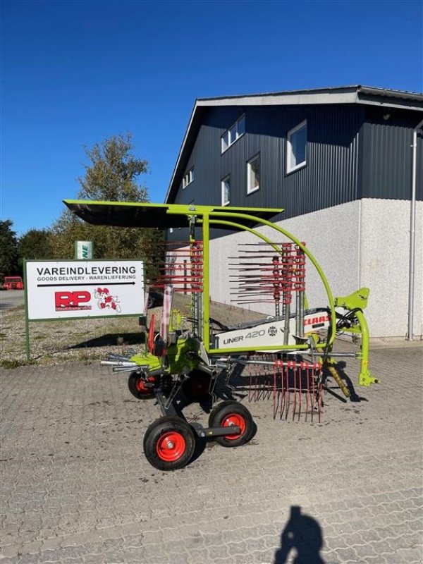 Schwader van het type CLAAS Liner 420, Gebrauchtmaschine in Kongerslev (Foto 1)