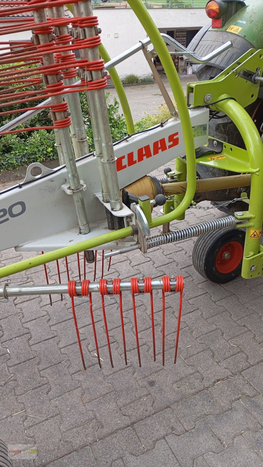 Schwader del tipo CLAAS Liner 420, Gebrauchtmaschine en Langenau (Imagen 12)