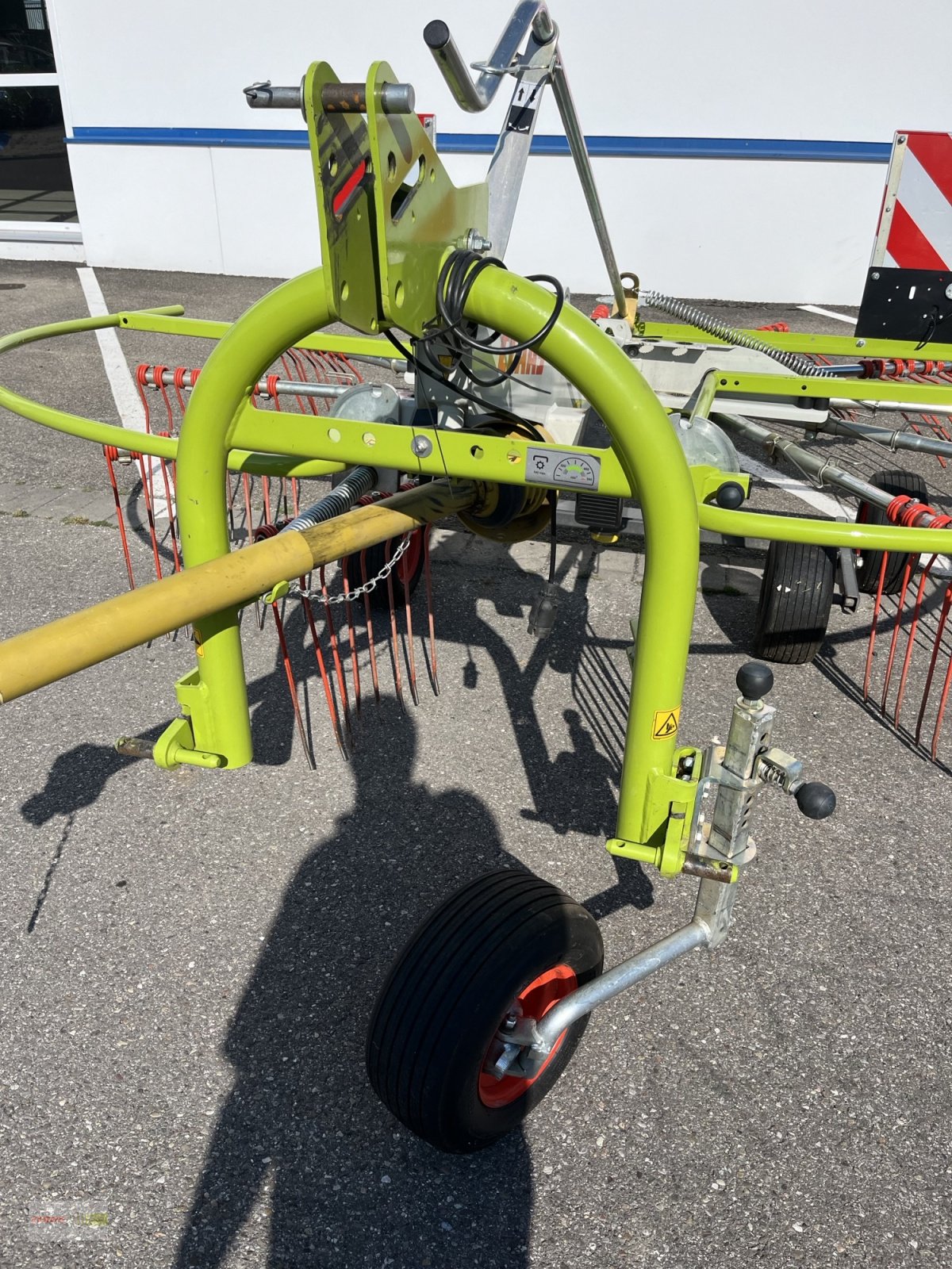 Schwader типа CLAAS Liner 420, Gebrauchtmaschine в Langenau (Фотография 8)