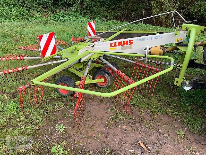 Schwader des Typs CLAAS LINER 430 S, Gebrauchtmaschine in Heusweiler/Eiweiler (Bild 3)