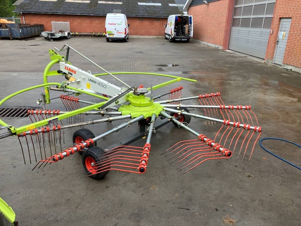 Schwader Türe ait CLAAS Liner 450 T, Gebrauchtmaschine içinde Aalestrup (resim 3)