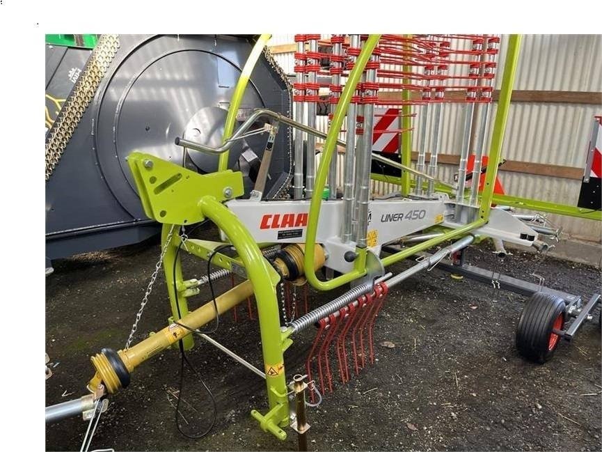 Schwader a típus CLAAS Liner 450, Gebrauchtmaschine ekkor: Mern (Kép 2)