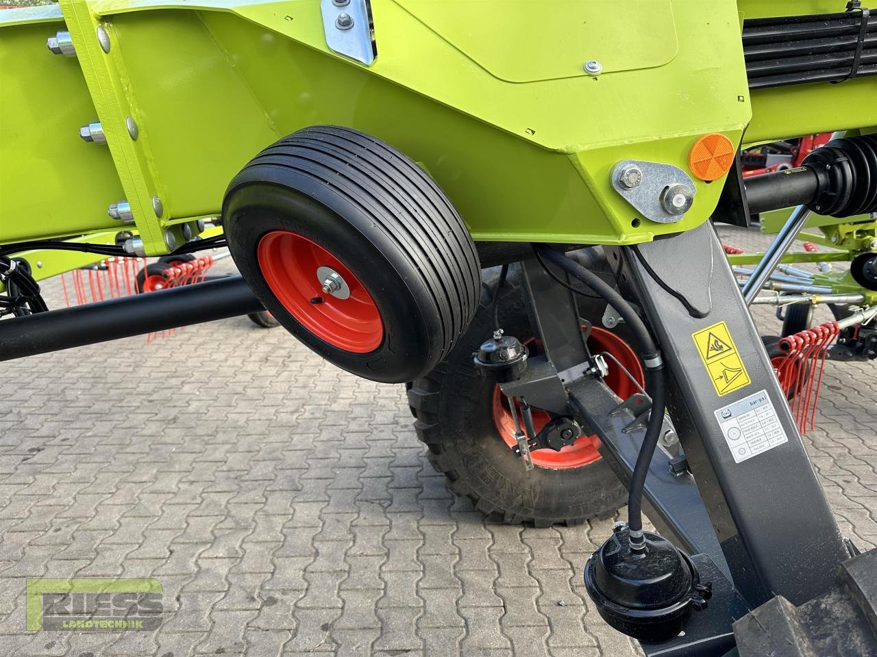 Schwader of the type CLAAS LINER 4700 BUSINESS, Gebrauchtmaschine in Homberg (Ohm) - Maulbach (Picture 7)