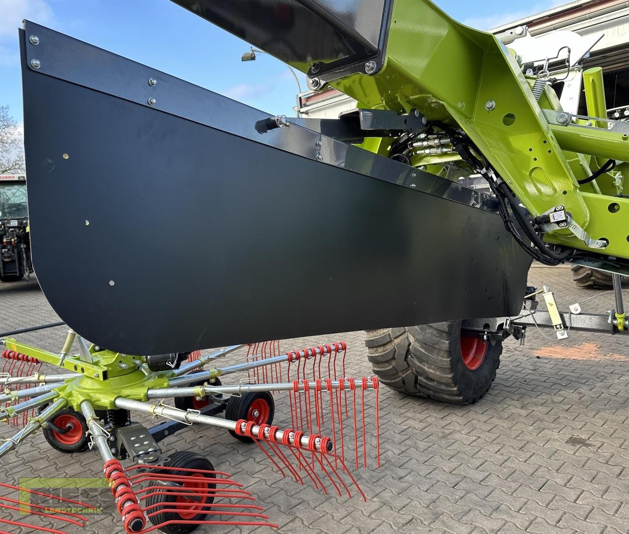 Schwader del tipo CLAAS LINER 4700 BUSINESS, Gebrauchtmaschine In Homberg (Ohm) - Maulbach (Immagine 8)