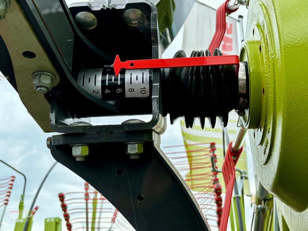 Schwader del tipo CLAAS LINER 4800 TREND, NEU !, Neumaschine en Westerstede (Imagen 12)