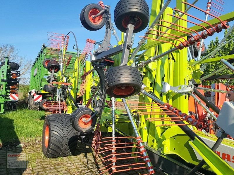 Schwader van het type CLAAS LINER 4800 TREND, Neumaschine in Wülfershausen a.d.Saale (Foto 3)