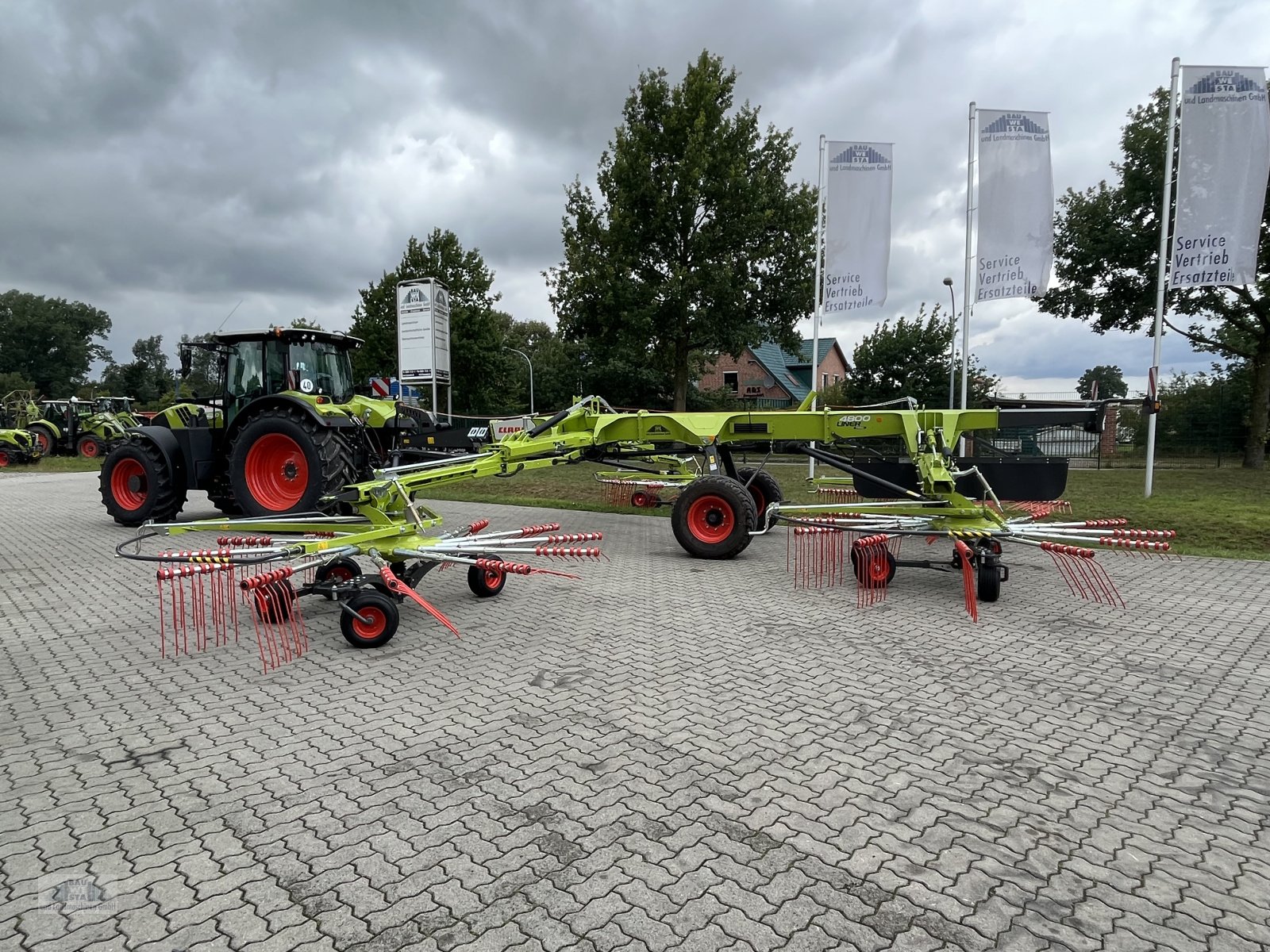 Schwader Türe ait CLAAS LINER 4800 Trend, Neumaschine içinde Stralendorf (resim 5)