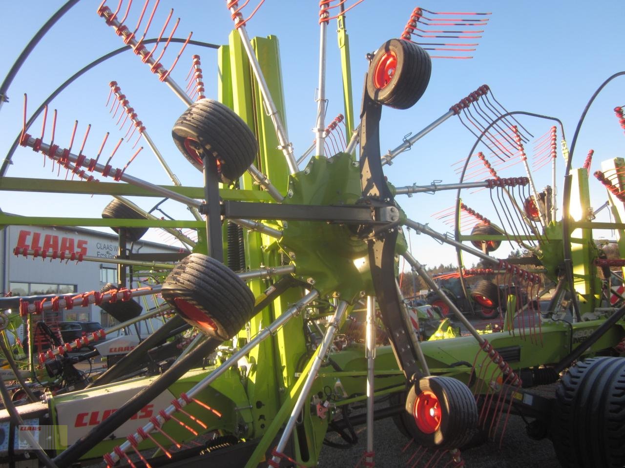 Schwader of the type CLAAS LINER 4900 BUSINESS, Gebrauchtmaschine in Westerstede (Picture 7)