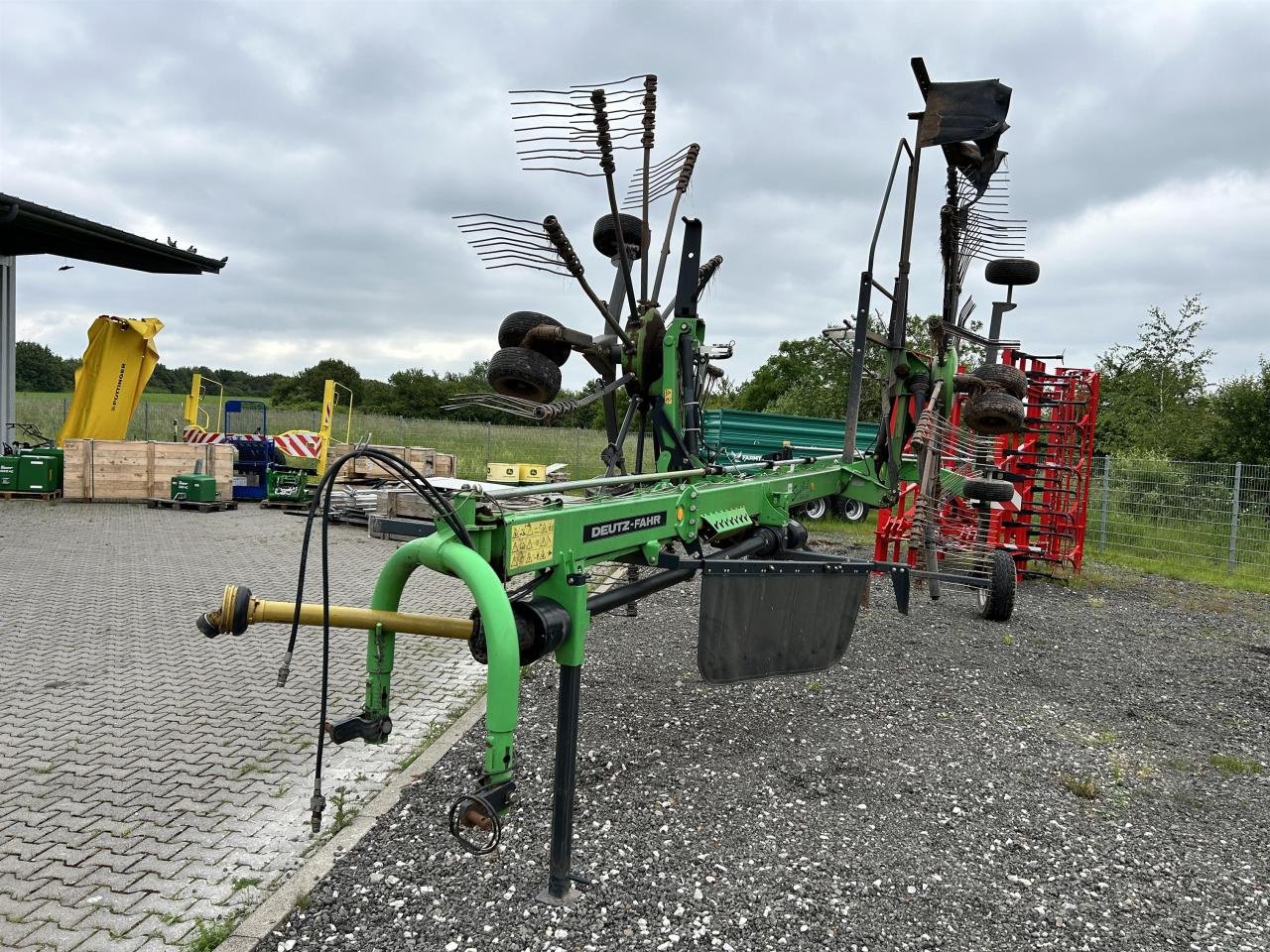 Schwader des Typs Deutz-Fahr 6952 EVO Swatmaster, Gebrauchtmaschine in Zweibrücken (Bild 3)