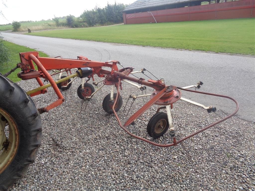 Schwader van het type Deutz-Fahr KH 40D, Gebrauchtmaschine in Tinglev (Foto 6)