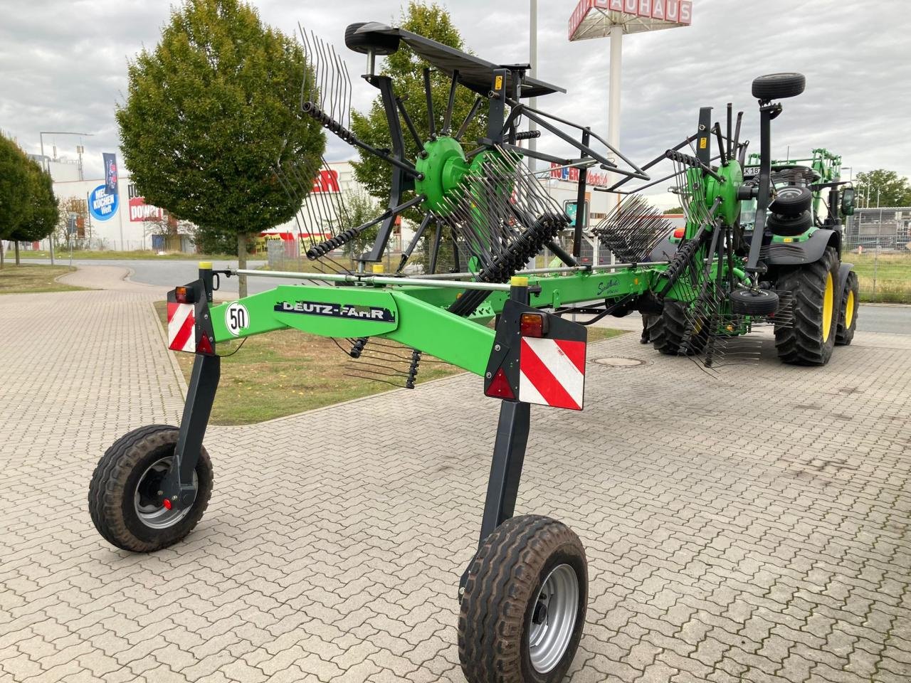 Schwader Türe ait Deutz-Fahr SwatMaster 6952 Evo (Model 2014), Gebrauchtmaschine içinde Stuhr (resim 4)