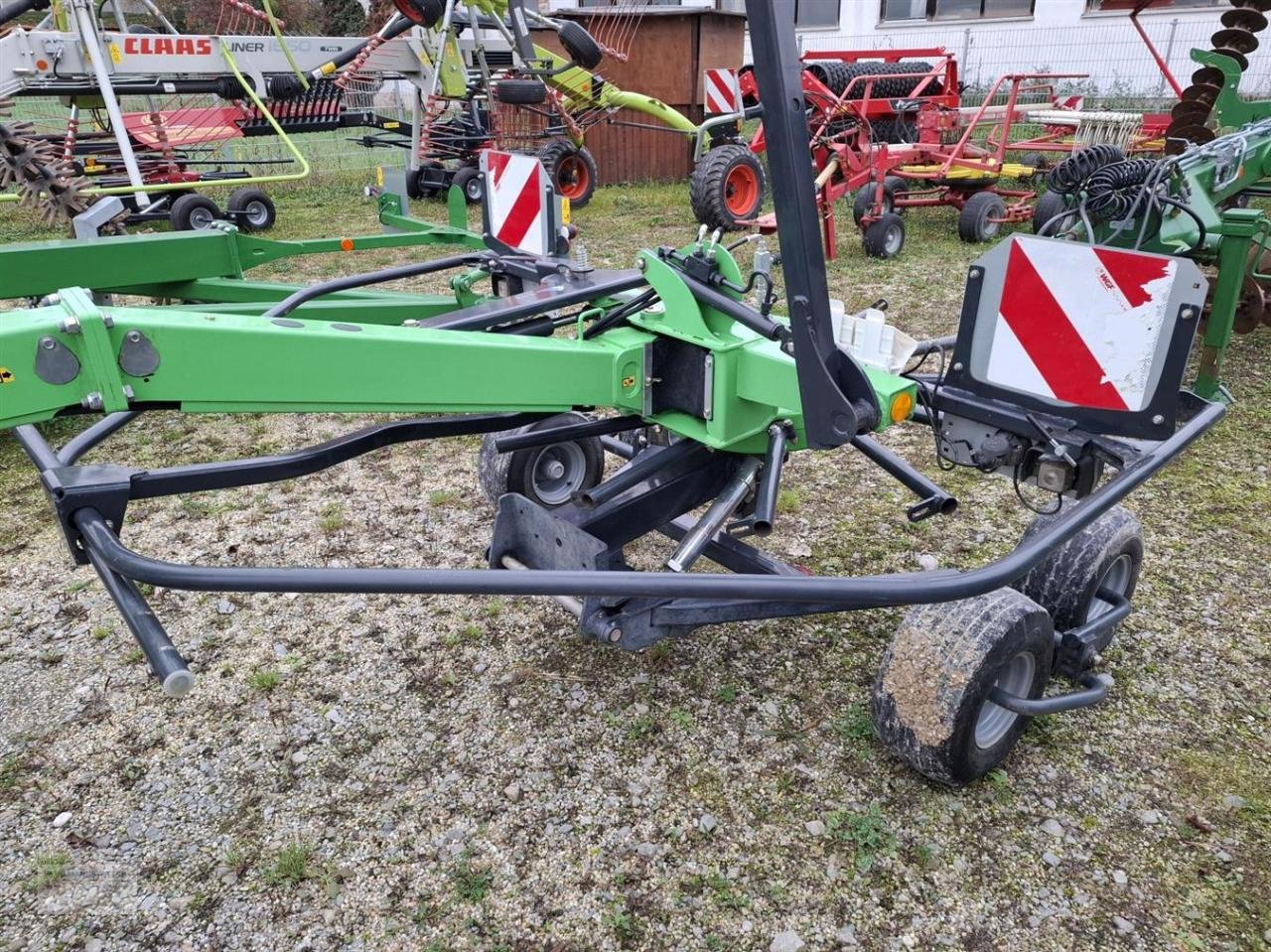 Schwader of the type Deutz-Fahr SWATMASTER 7132 VARIO, Gebrauchtmaschine in Unterdietfurt (Picture 6)