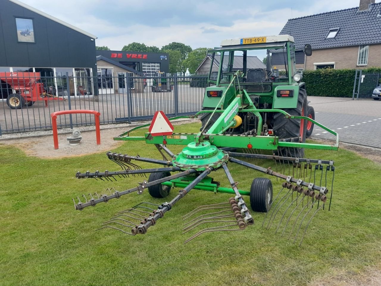 Schwader typu Deutz Ks242, Gebrauchtmaschine w Wadenoijen (Zdjęcie 3)