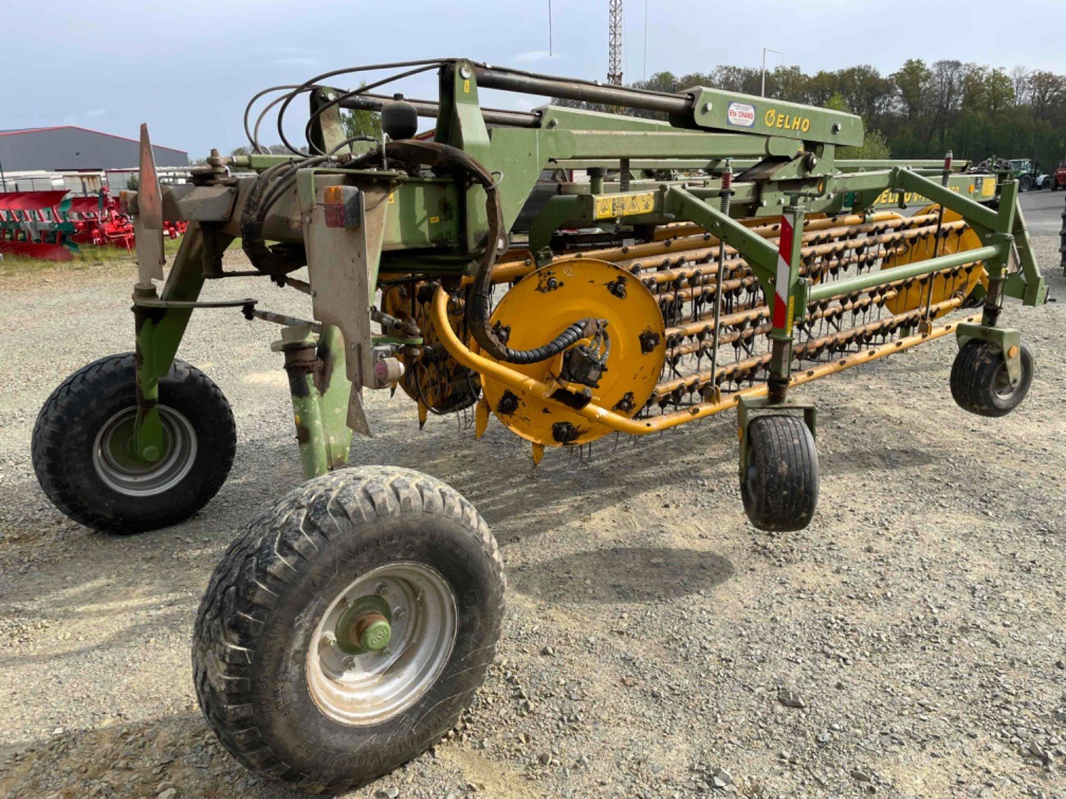 Schwader typu Elho VT750, Gebrauchtmaschine v SAINT CLAIR SUR ELLE (Obrázek 4)