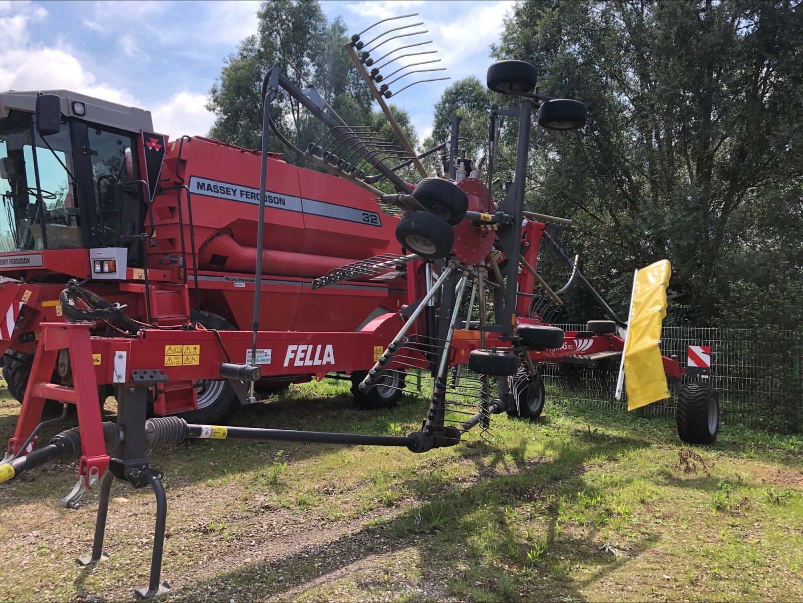 Schwader du type Fella ANDAINEUR, Gebrauchtmaschine en CHEMINOT (Photo 2)