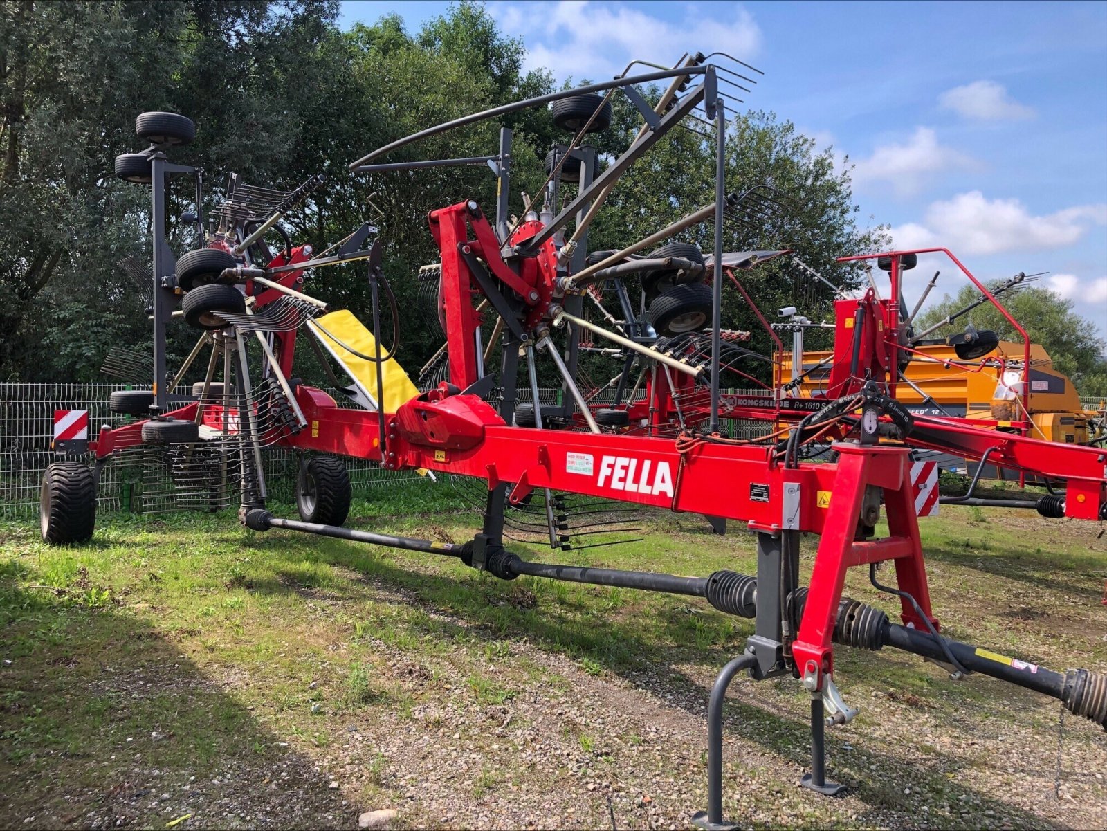 Schwader del tipo Fella ANDAINEUR, Gebrauchtmaschine en CHEMINOT (Imagen 1)