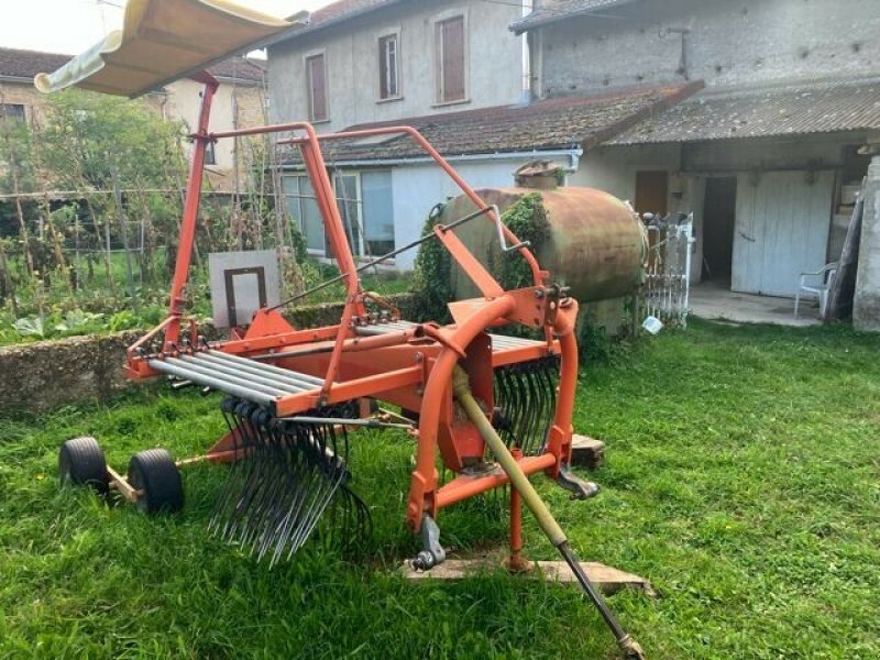 Schwader des Typs Fella ANDAINEUR, Gebrauchtmaschine in Charnay-lès-macon (Bild 2)