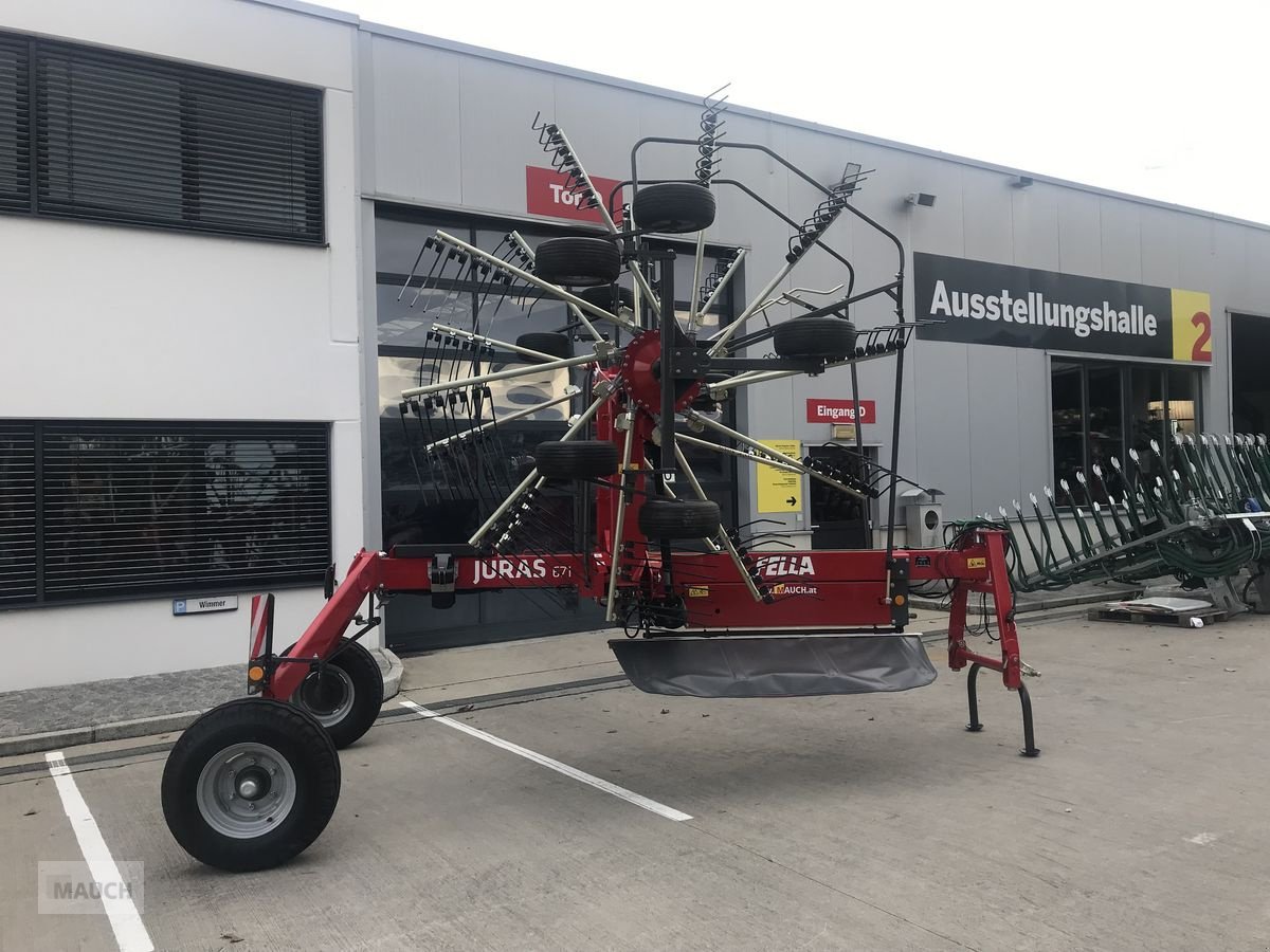 Schwader van het type Fella Juras 671, Neumaschine in Burgkirchen (Foto 10)