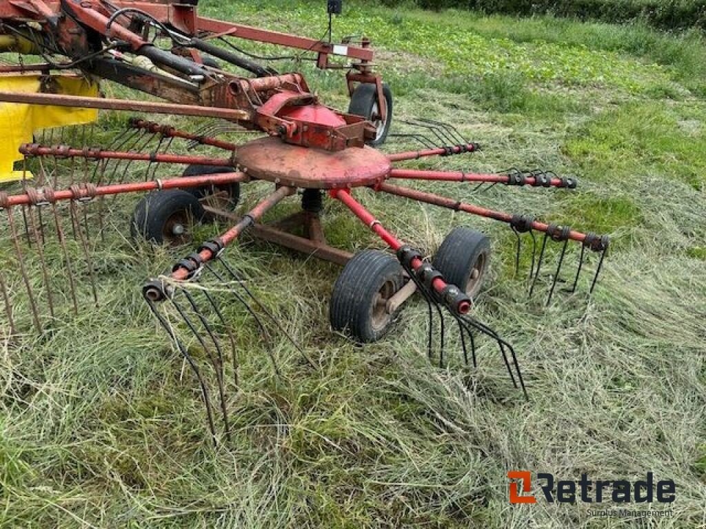 Schwader van het type Fella Sonstiges, Gebrauchtmaschine in Rødovre (Foto 4)