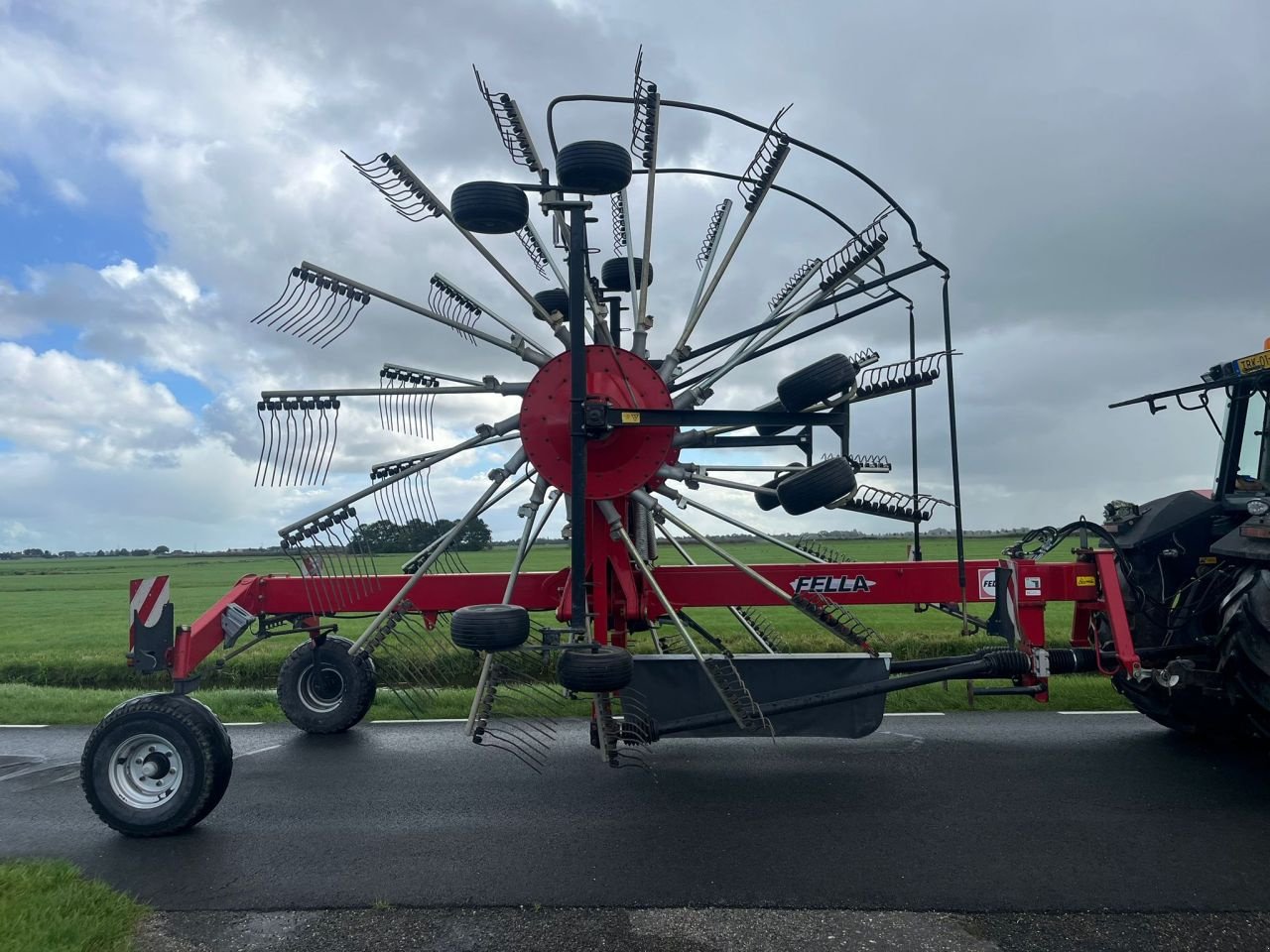 Schwader del tipo Fella TS 10055, Gebrauchtmaschine en Zoeterwoude (Imagen 8)