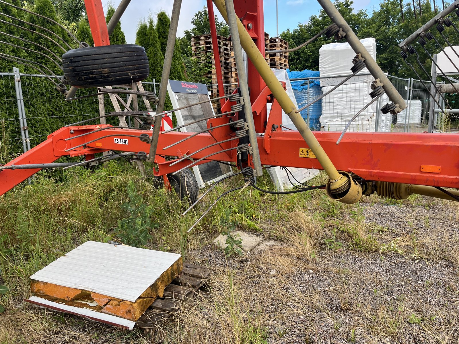 Schwader des Typs Fella TS 1402, Gebrauchtmaschine in Donaueschingen (Bild 2)