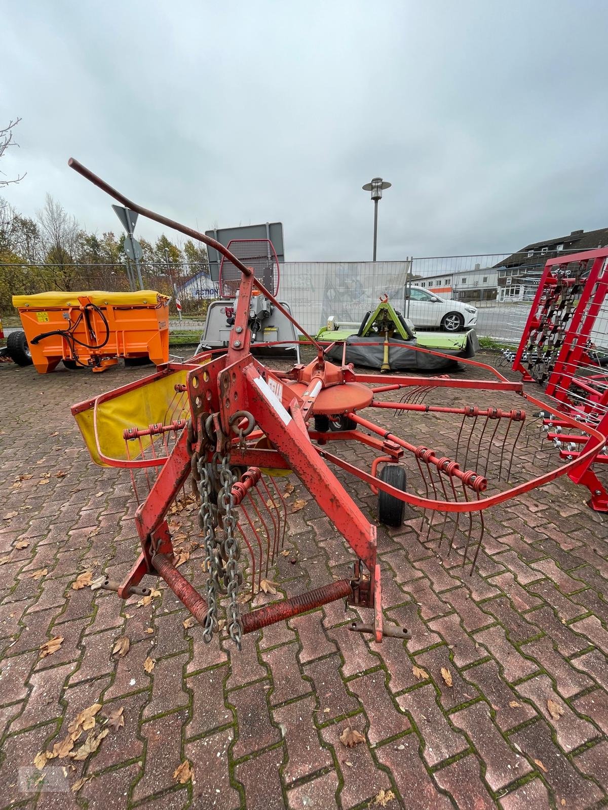 Schwader des Typs Fella TS 320 RDF, Gebrauchtmaschine in Bad Kötzting (Bild 2)