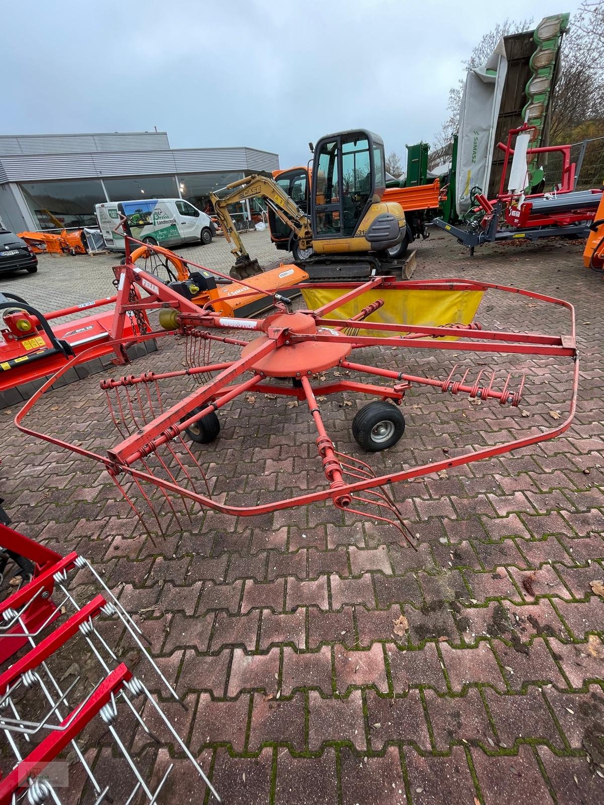 Schwader des Typs Fella TS 320 RDF, Gebrauchtmaschine in Bad Kötzting (Bild 5)