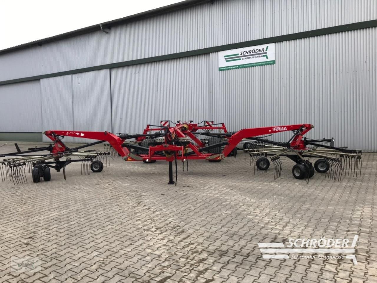 Schwader del tipo Fella TS 4000, Gebrauchtmaschine en Wildeshausen (Imagen 3)