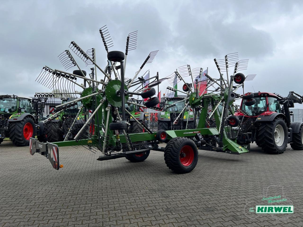 Schwader del tipo Fendt Former 12545 DB, Neumaschine en Blankenheim (Imagen 5)