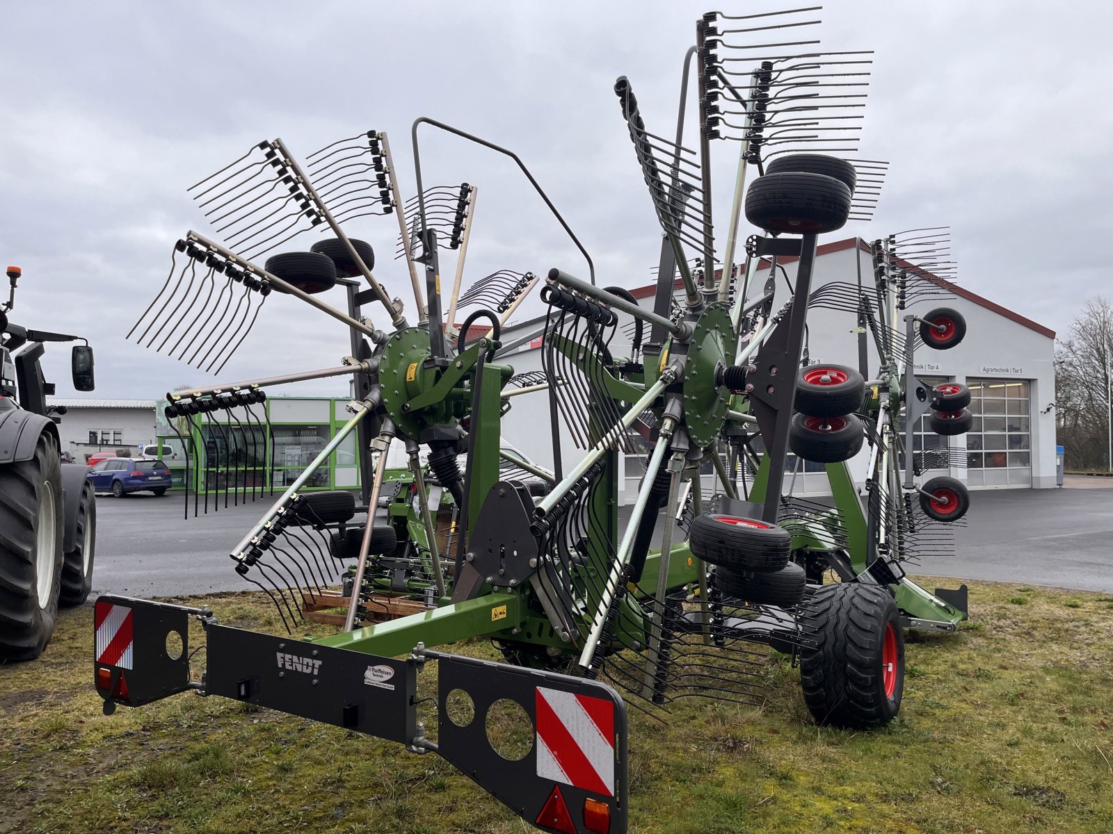 Schwader du type Fendt Former 12545 PRO Gen2, Neumaschine en Weinbergen-Bollstedt (Photo 2)