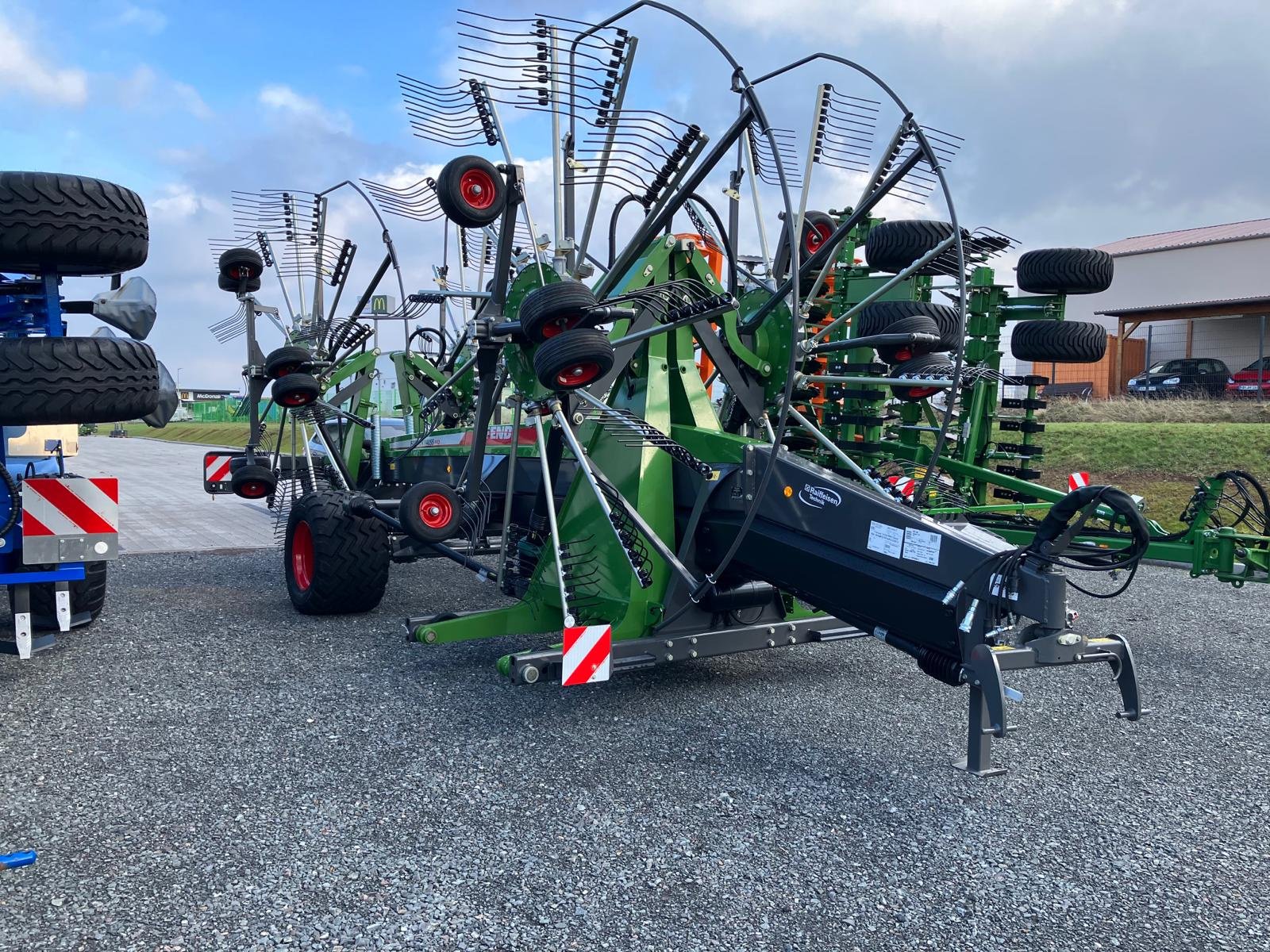 Schwader tipa Fendt Former 14055 PRO Gen 2, Neumaschine u Weinbergen-Bollstedt (Slika 1)