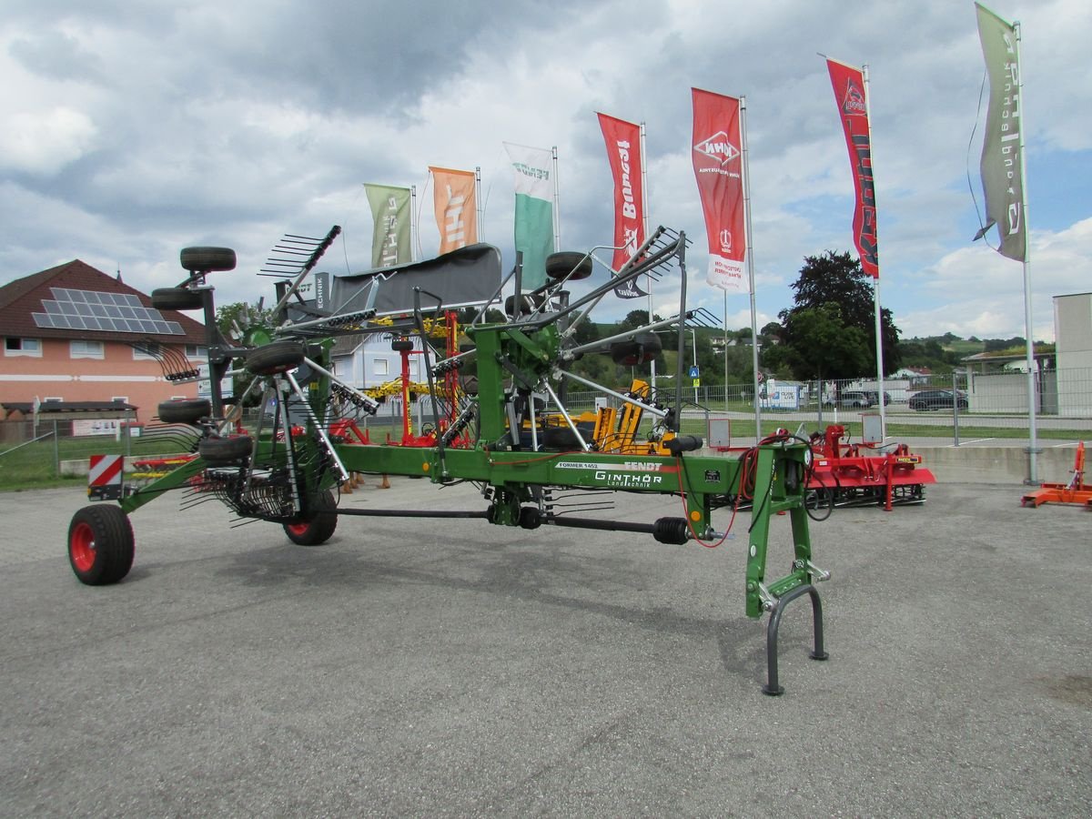 Schwader des Typs Fendt Former 1452, Gebrauchtmaschine in Saxen (Bild 2)