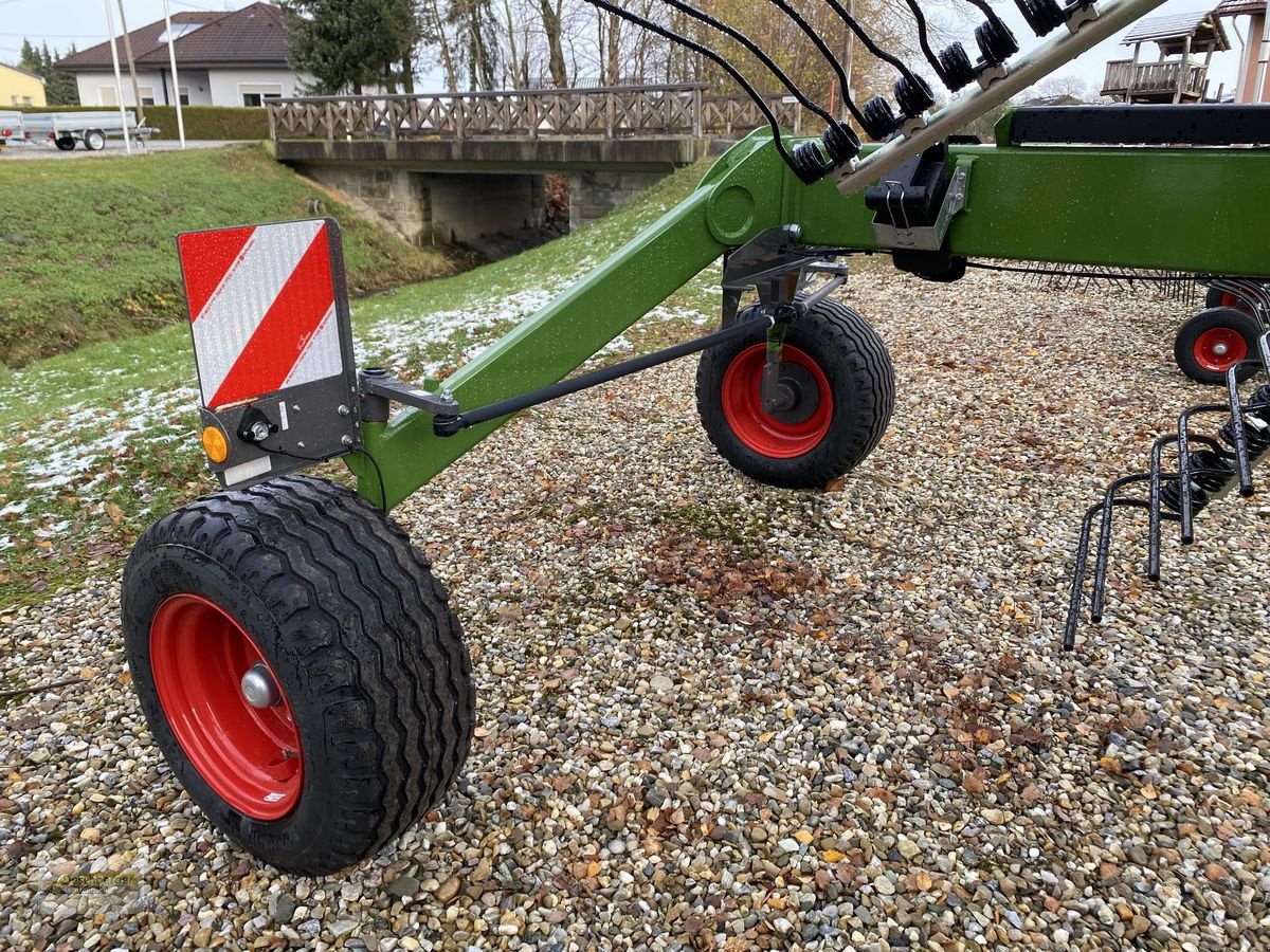 Schwader typu Fendt Former 1452, Neumaschine v Senftenbach (Obrázek 2)