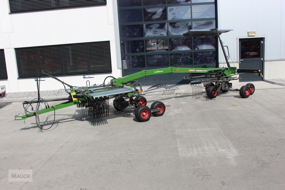 Schwader typu Fendt Former 1502, Neumaschine w Burgkirchen (Zdjęcie 1)