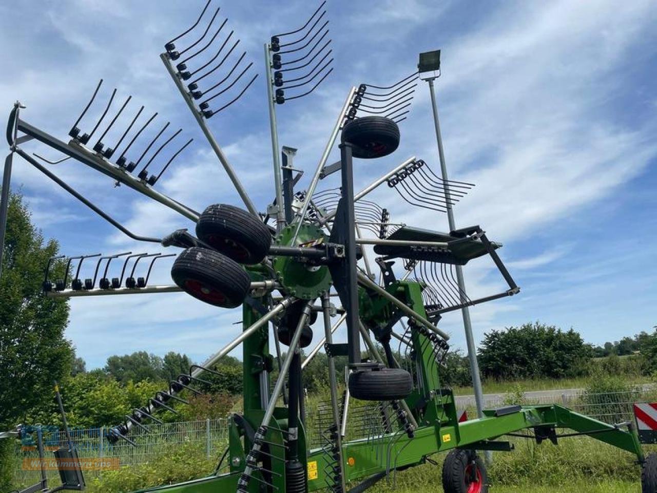 Schwader van het type Fendt FORMER 1603, Neumaschine in Osterburg (Foto 6)